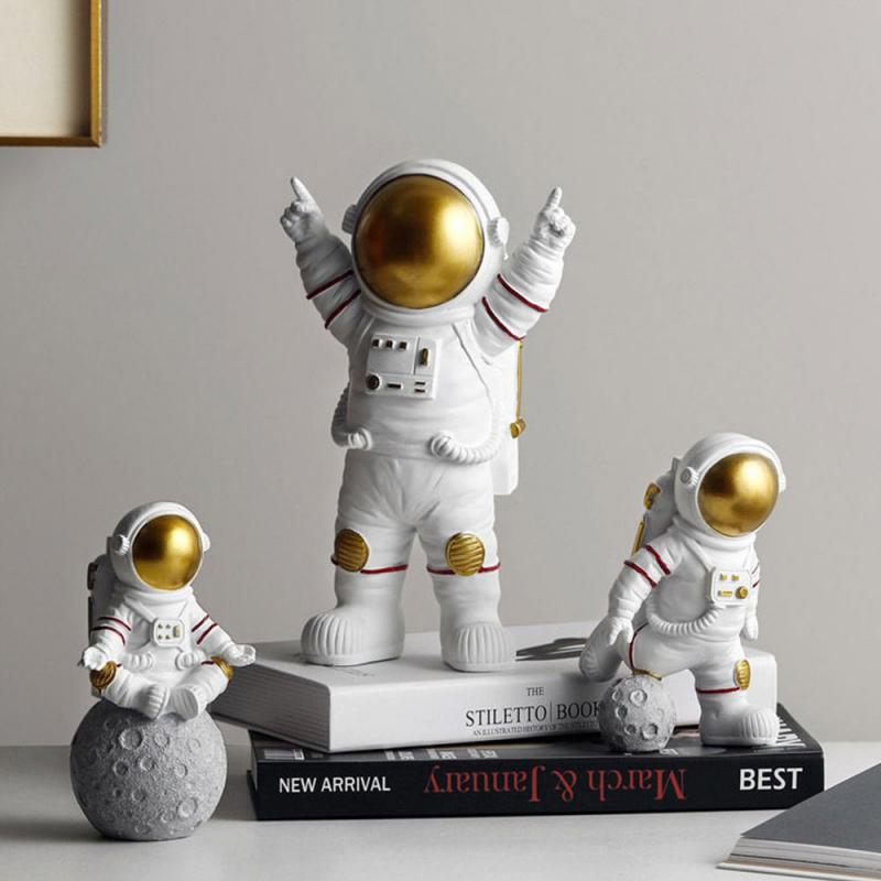Cute Astronaut Ornament